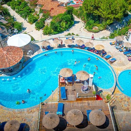 Bougainville Bay Apartments Sarandë Exteriör bild
