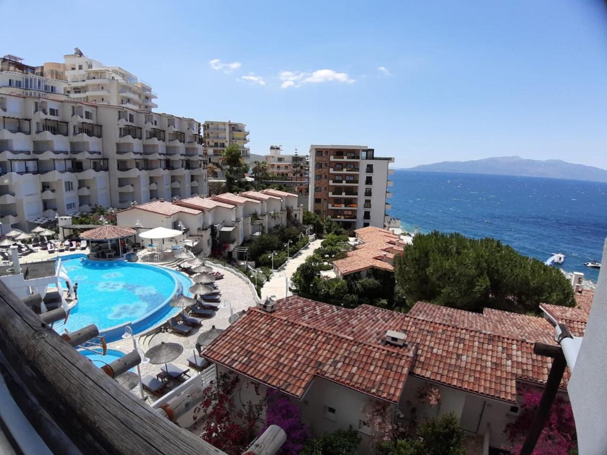 Bougainville Bay Apartments Sarandë Exteriör bild