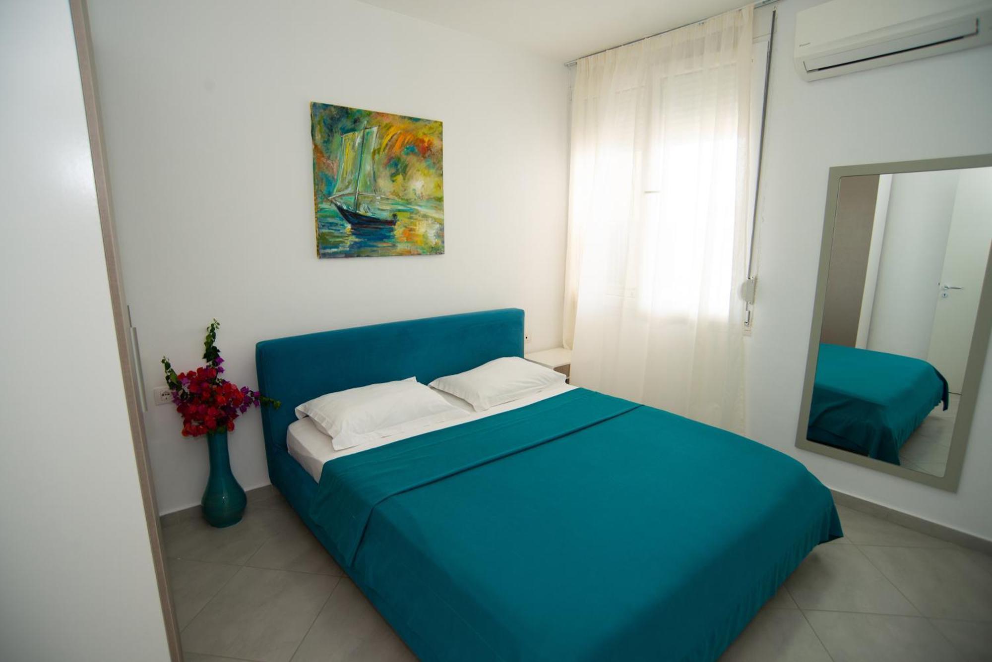 Bougainville Bay Apartments Sarandë Rum bild