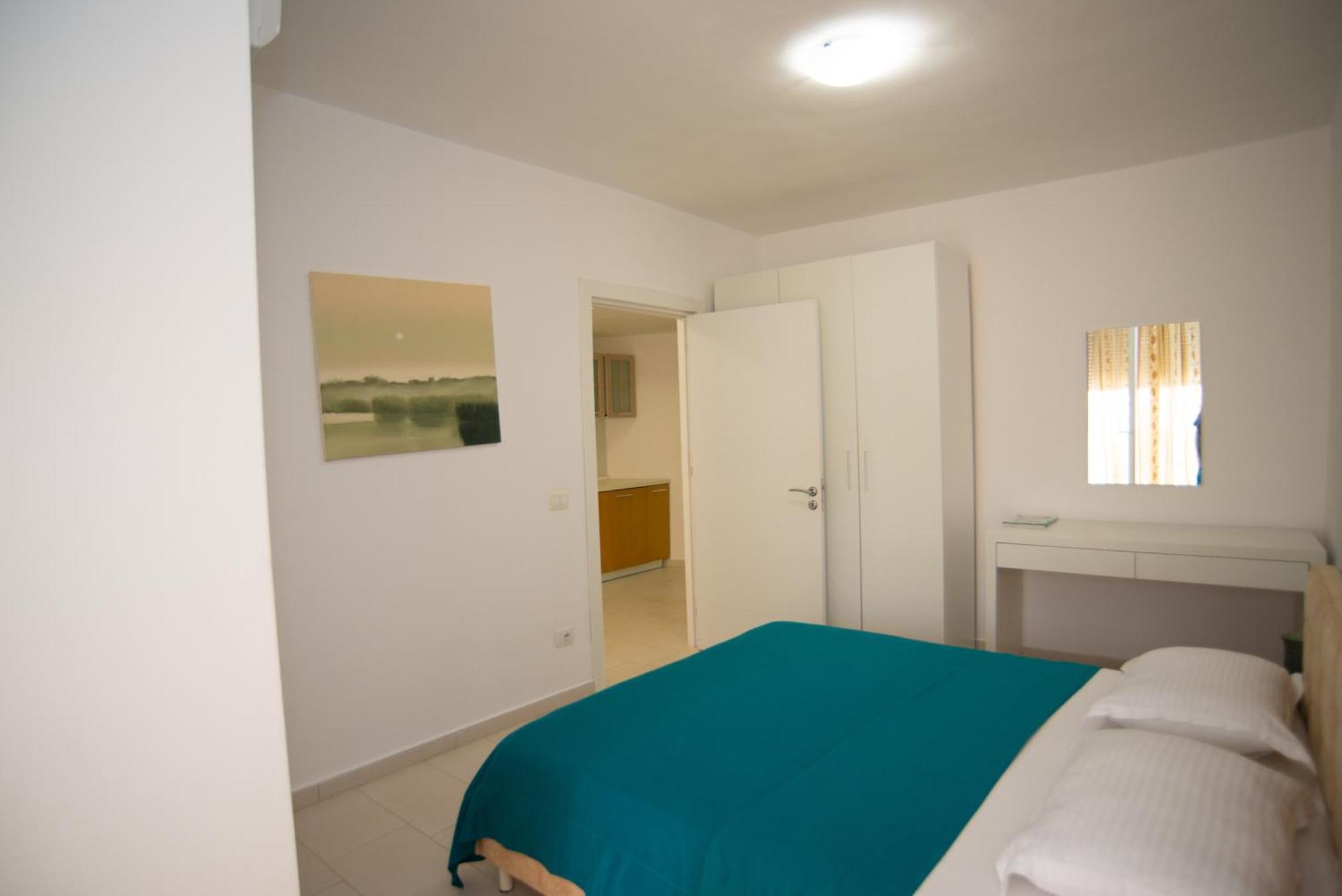 Bougainville Bay Apartments Sarandë Rum bild